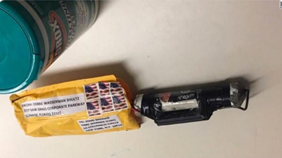 Explosive Devices bombs NY and NYC discovered CNN tweet AP1.jpg
