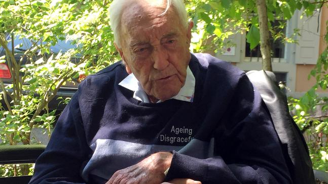 104-year-old Australian promotes right to assisted suicide