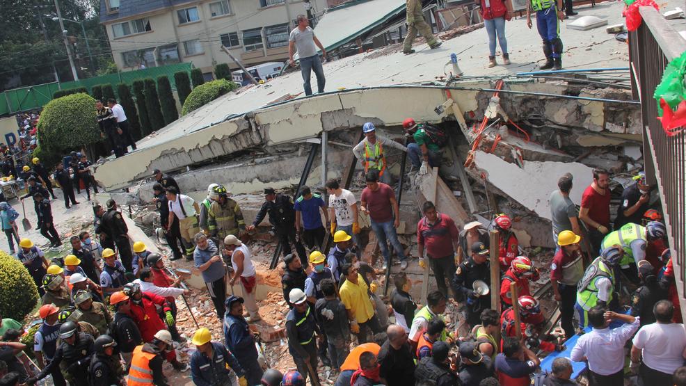 APTOPIX Mexico Earthquake AP17263094387357.jpg
