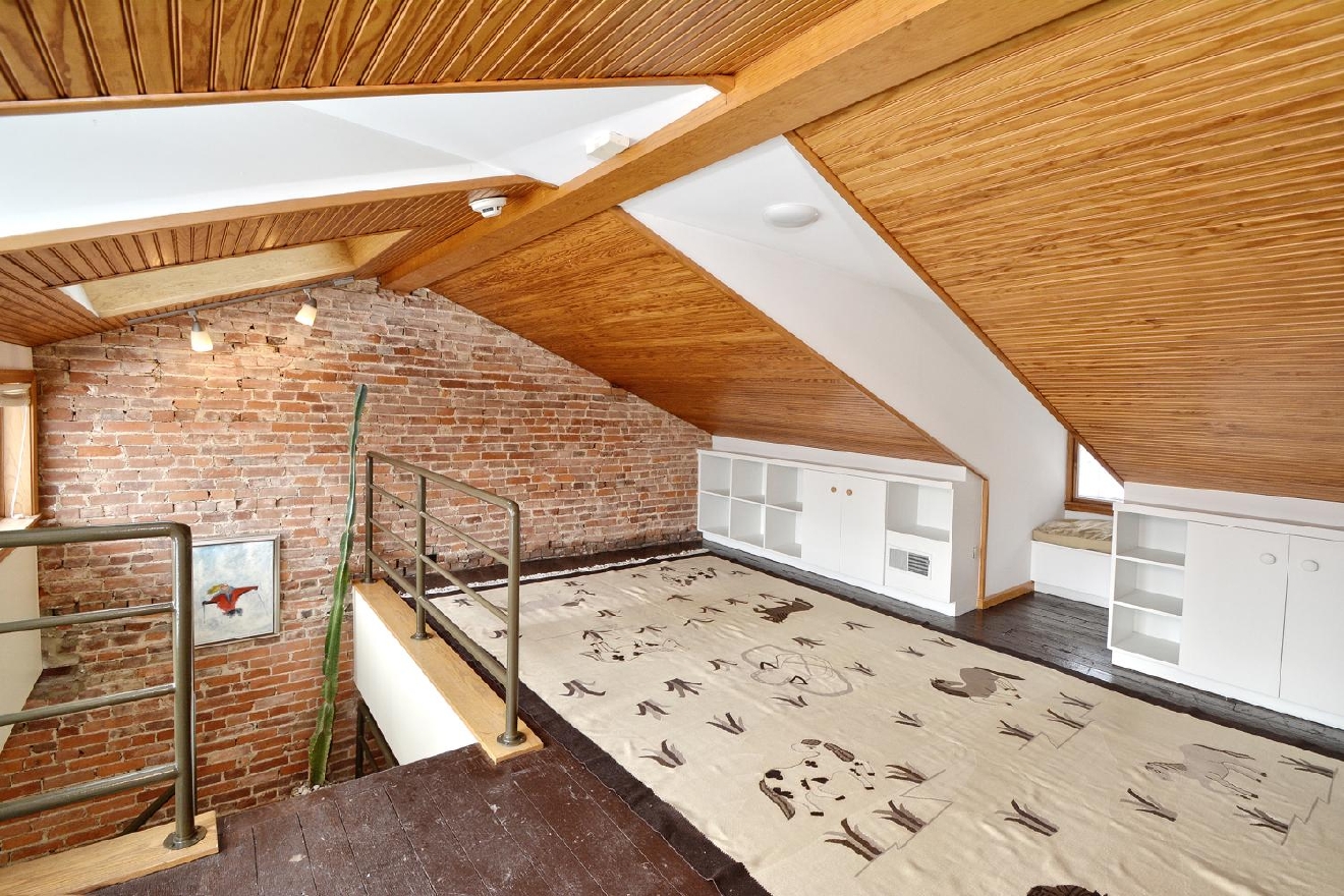 You've Gotta Check The View On This Prospect Hill Home Cincinnati Refined