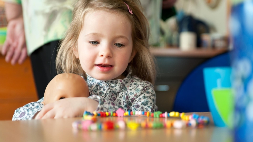 choosing safe toys for babies and toddlers