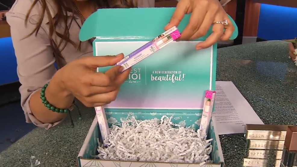 Amazon Com C Est Moi Visionary Makeup Crayon Pebble Beauty