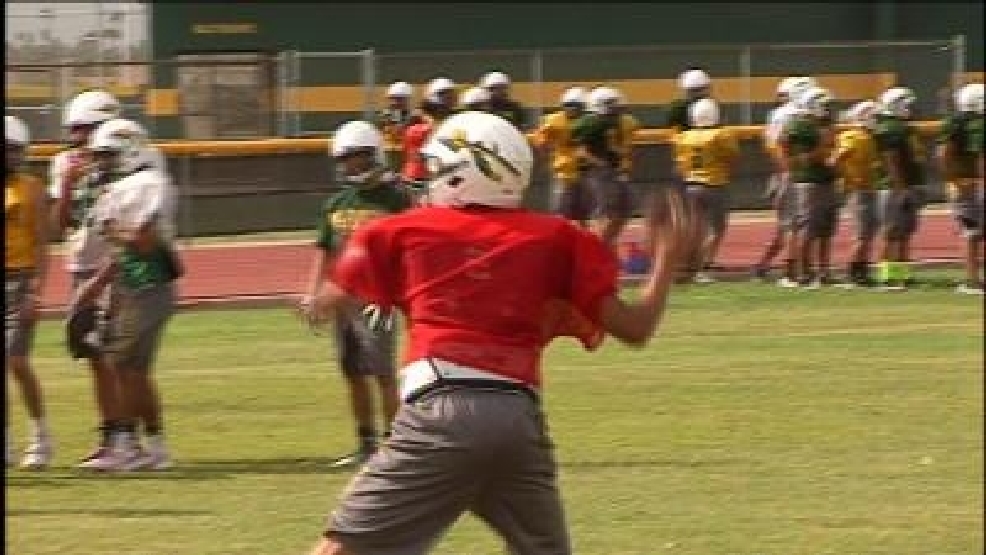 Rowe_Offense_Ready_To_Adjus.jpg