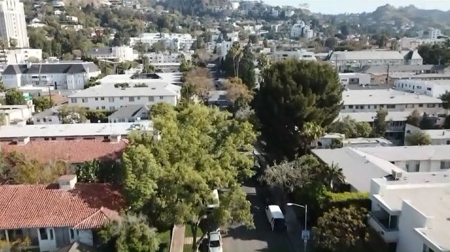 California: 800+ buildings at risk of quake collapse