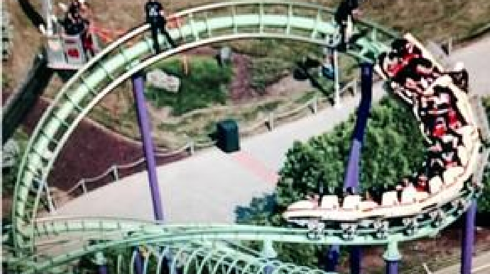 Six Flags Americas Jokers Jinx Roller Coaster Gets Stuck Took 5 Hours To Rescue 24 Riders Six Flags Americas Jokers Jinx Roller Coaster Gets Stuck Took 5 Hours To Rescue 24 Riders