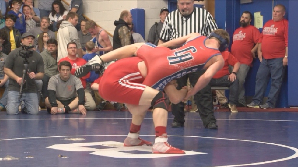 Big names move on to second day of Thomas Wrestling Tournament WJAC