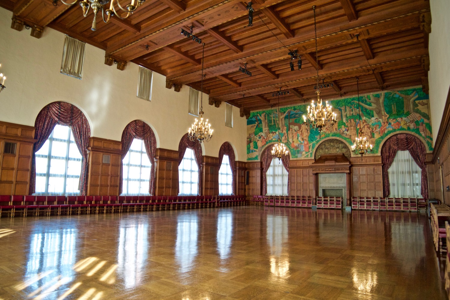 The Cincinnati Club Shines With Its OldWorld Glamour Cincinnati Refined