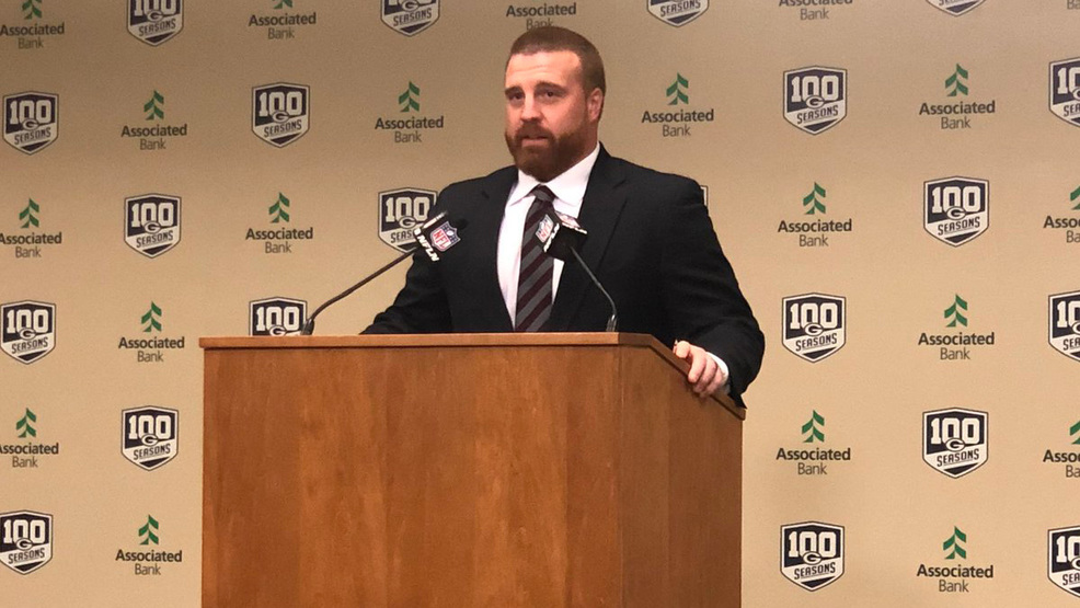 John Kuhn discusses retirement at Lambeau Field WLUK