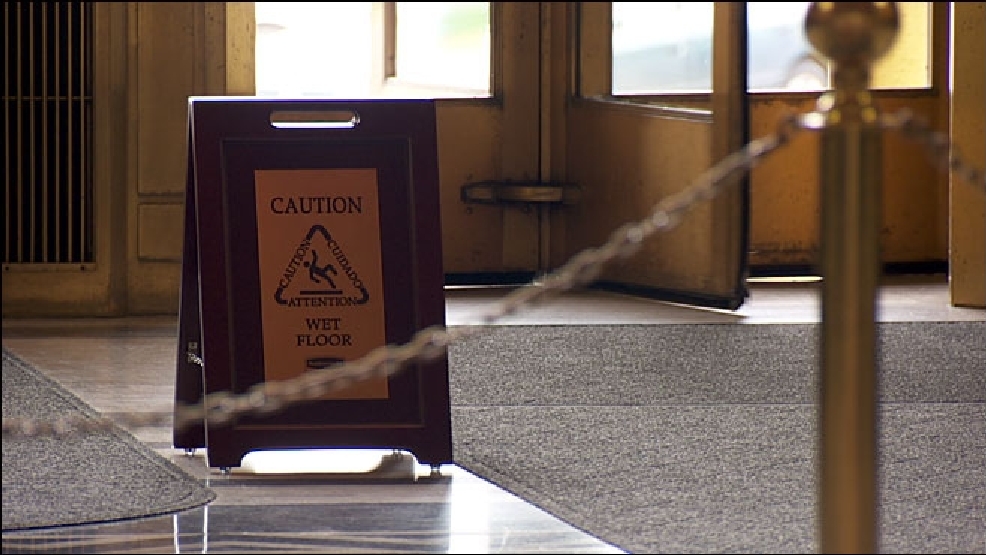 Oregon Pays 129 A Pop For Wet Floor Signs At Capitol Kpic E266f428 4af6 4688 Aea6 F1110c48e0 140430wetfloor2 Jpg 1444578457877