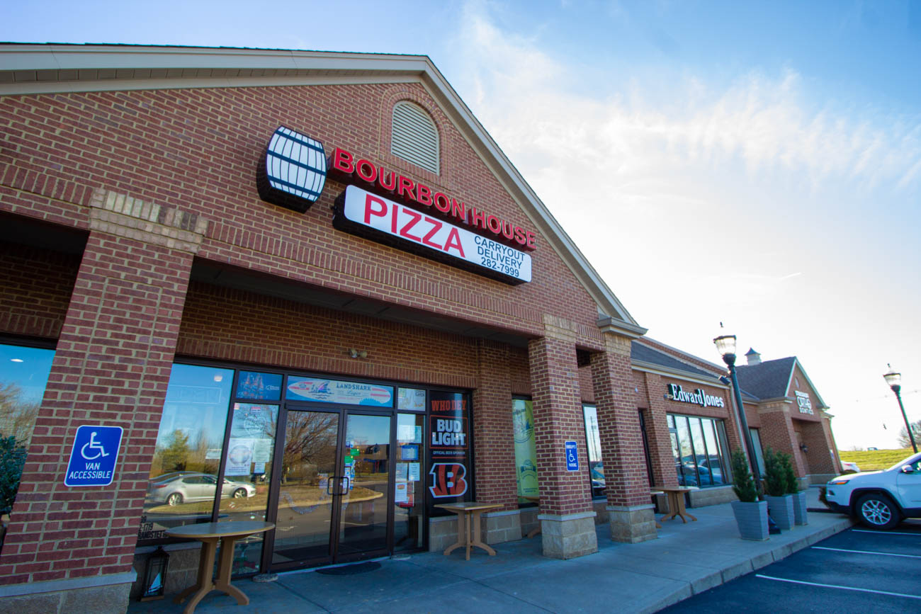 Leave It to a Chicago Native to Bring True Deep Dish Pizza to Kentucky