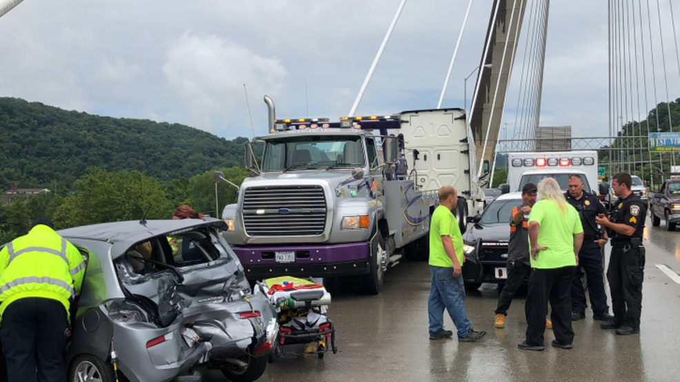 Multiple vehicle accident slows traffic on Veterans Memorial Bridge WTOV