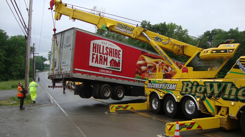Police Tractor Trailer Completely Blocks Roadway In Freetown WJAR