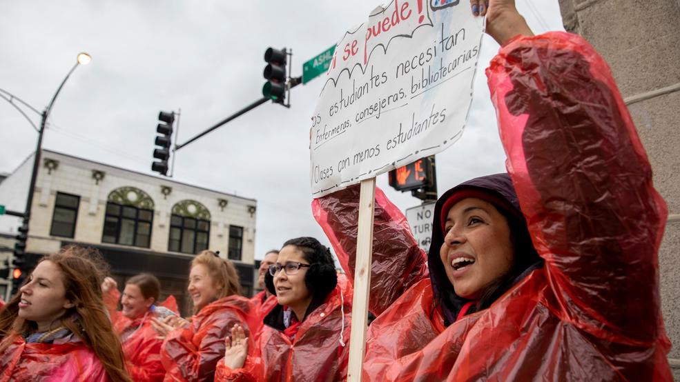 Teachers Union Rebuffs Chicago Mayor S Request To End Strike Wtvc