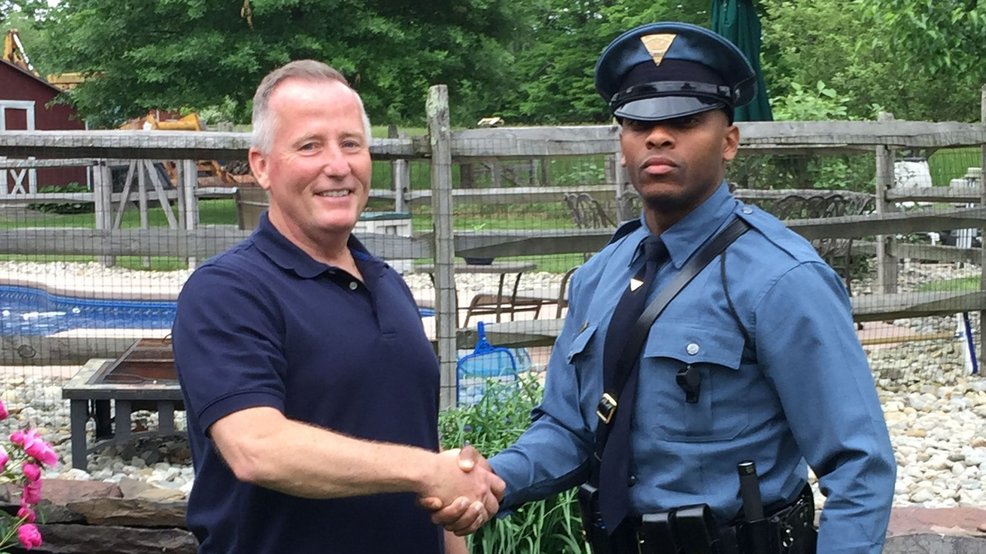trooper pulls over officer who helped with his delivery